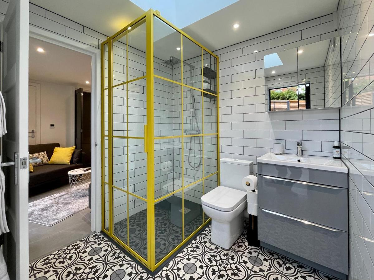 Tiny Home, Boscombe Manor 伯恩茅斯 外观 照片